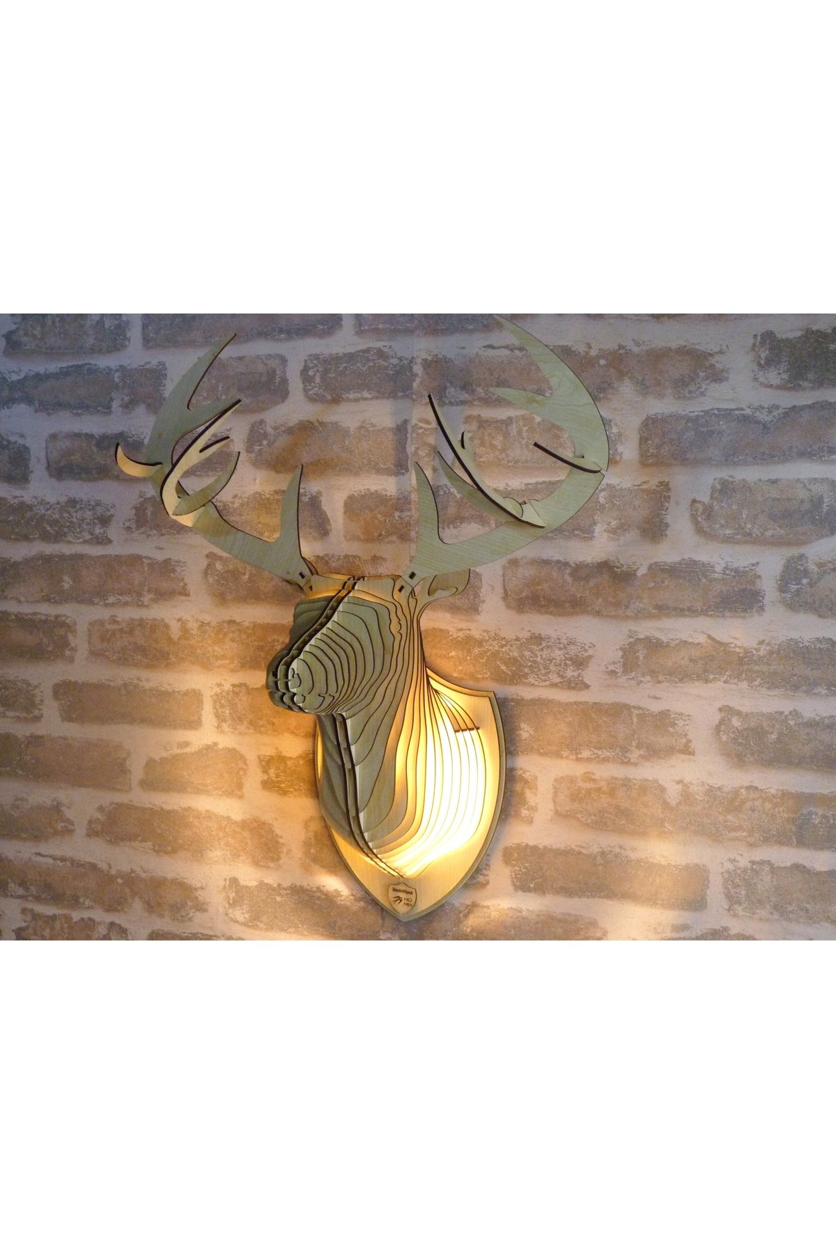 Akça3 Geyik Kafası Tasarımlı Doğal Ahşap Lazer Kesim Rustik Salon Aplik Duvar Dekoru (Ampul Dahil)