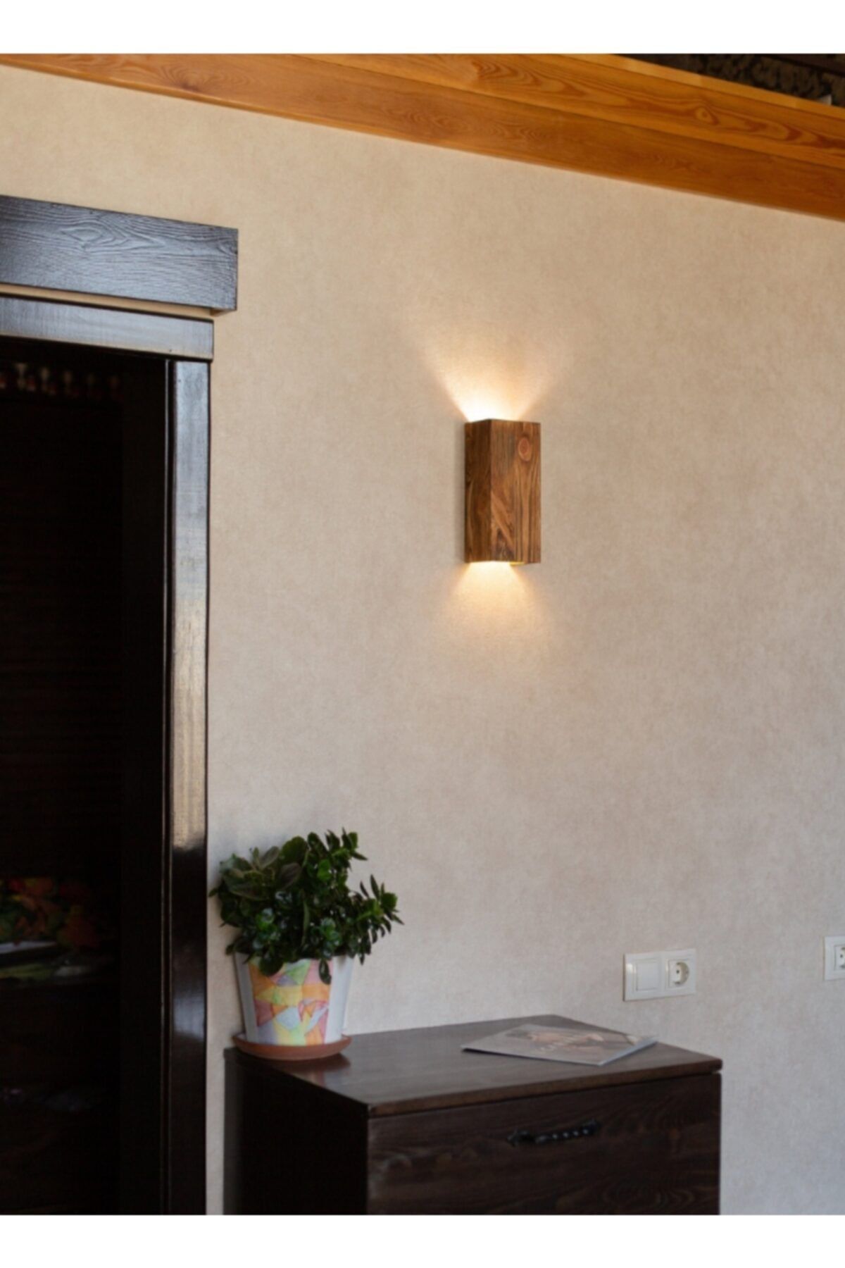 Hüma Tasarım Yansıtma Tasarımlı Çift Yönlü Ahşap Salon Duvar Aplik Avize